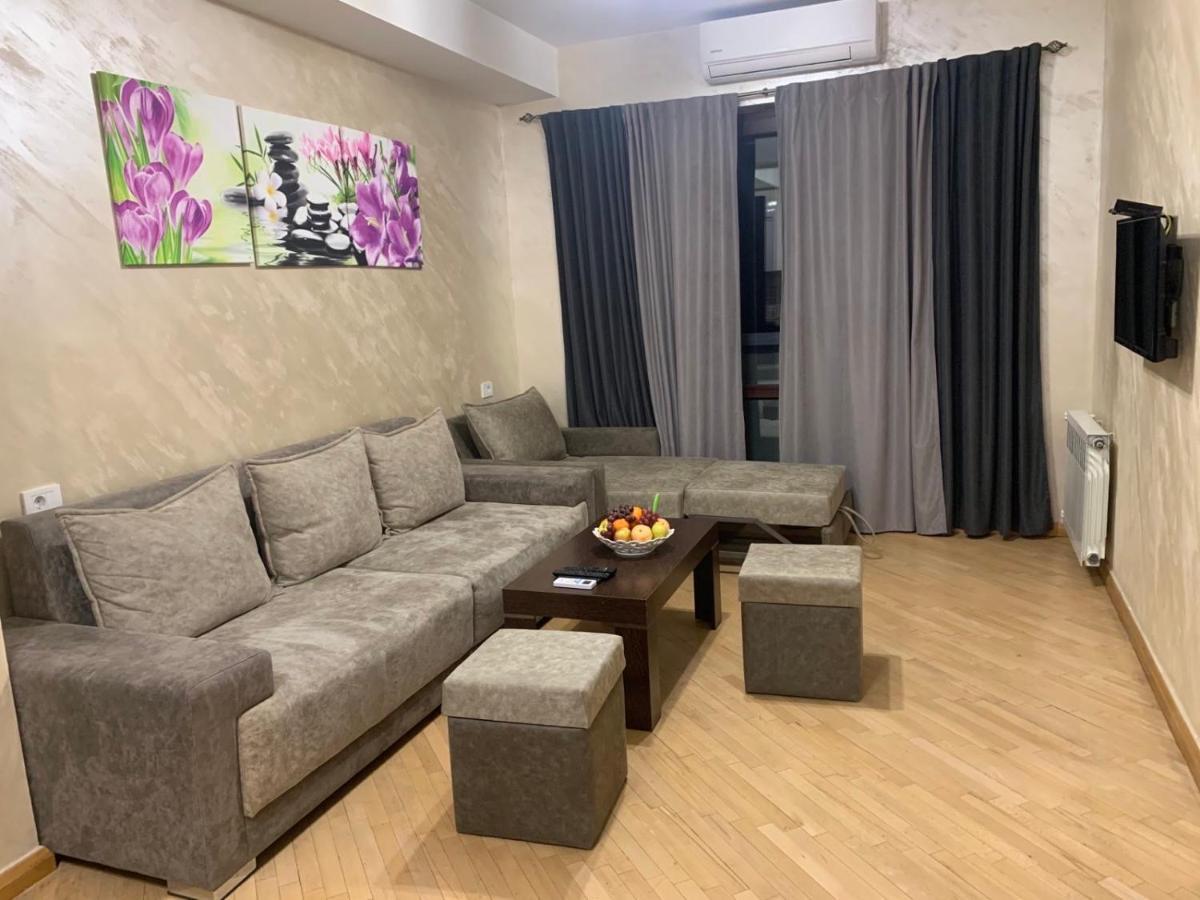 Comfortable Apartment In Center Erivan Dış mekan fotoğraf