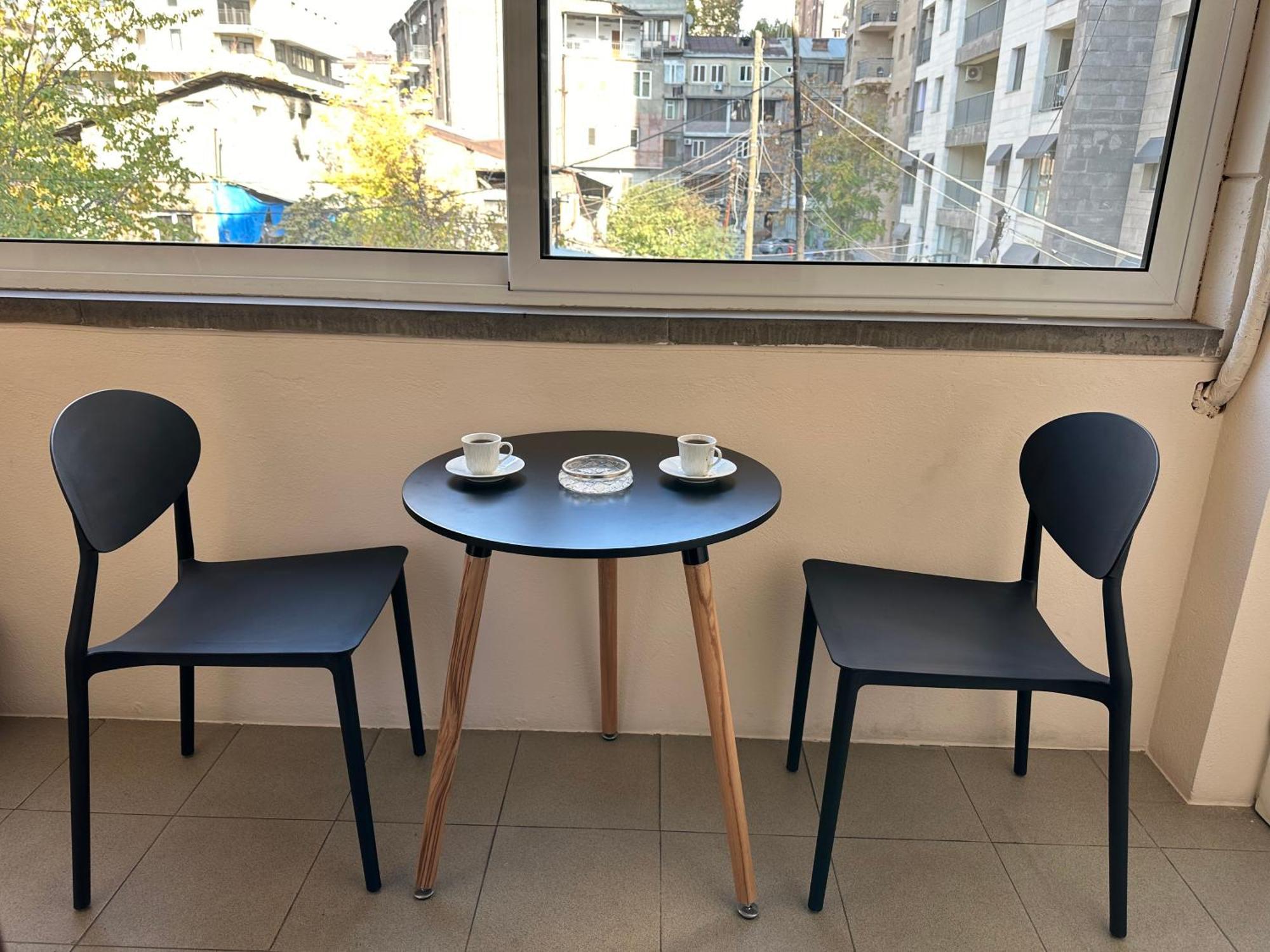 Comfortable Apartment In Center Erivan Dış mekan fotoğraf