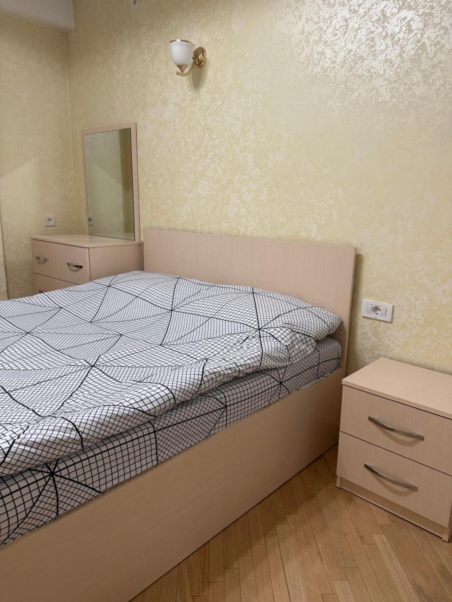 Comfortable Apartment In Center Erivan Dış mekan fotoğraf