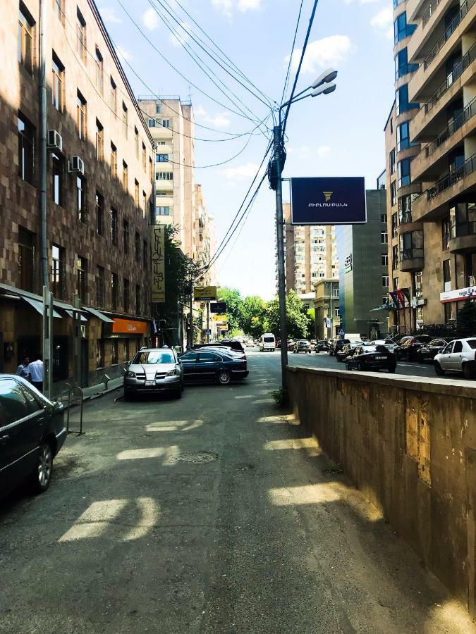 Comfortable Apartment In Center Erivan Dış mekan fotoğraf